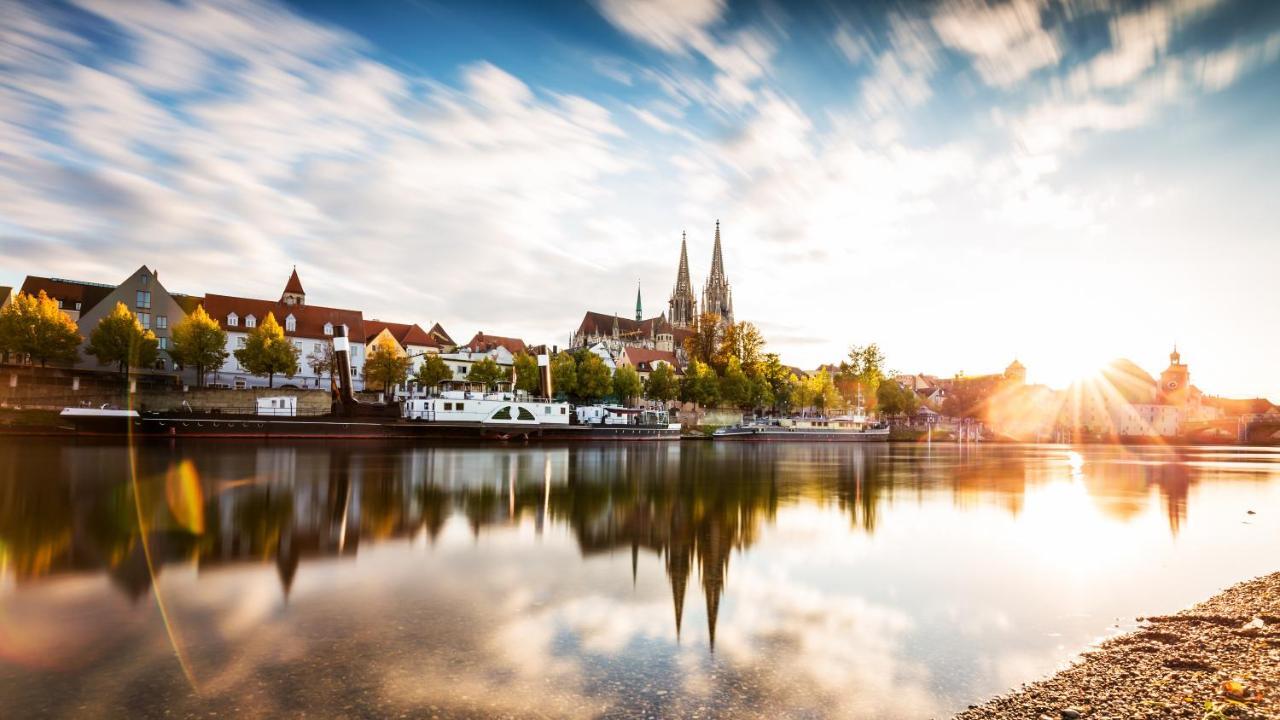 Greenleaf Lappersdorf - Terrasse - A93 Anbindung - Netflix - Stadtnah Exterior foto