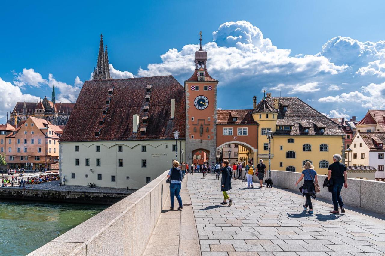 Greenleaf Lappersdorf - Terrasse - A93 Anbindung - Netflix - Stadtnah Exterior foto